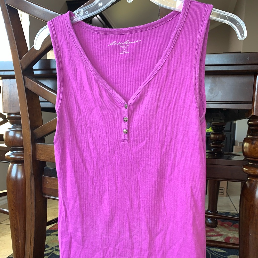 Pink button down sleeveless top